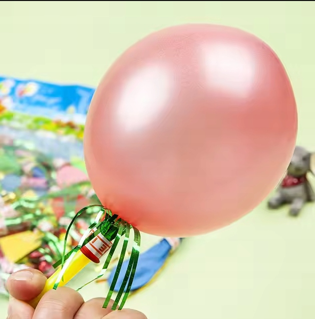 Balon Gwizdek Trąbka Imprezowa 50szt Upominek dla dzieci mini prezent