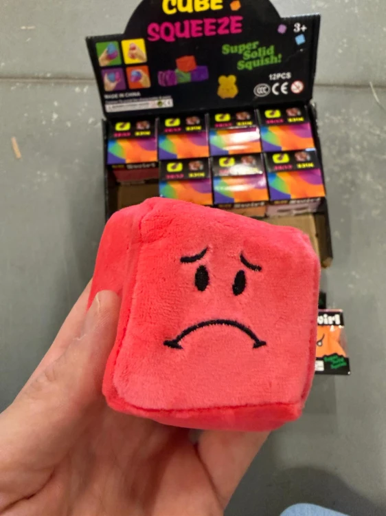 KOSTKI GNIOTKI CUBE PLUSZOWE (3).jpeg
