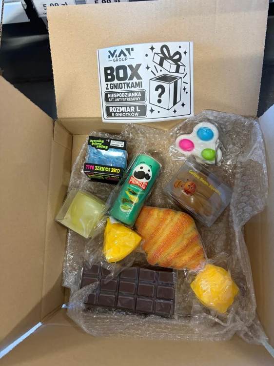BOX GNIOTKI L