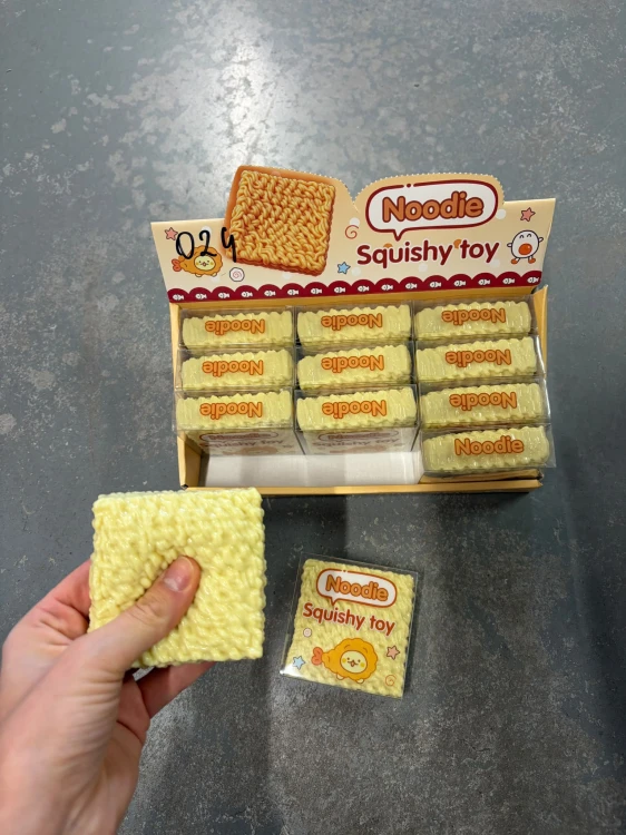 gniotek chrupiący makaron