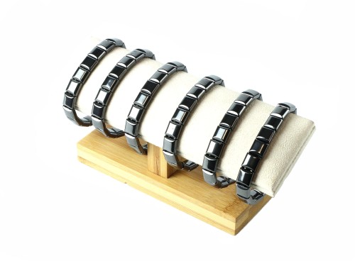 4d9910304a4bd5e1406c985fd544c814