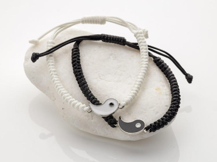 43516217c5a9906847122860da6be7d3