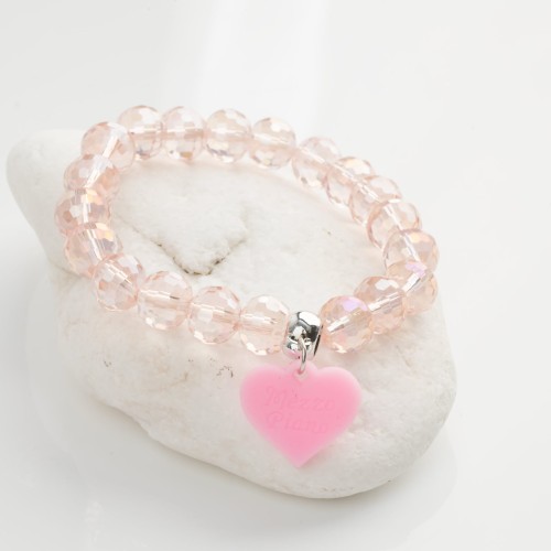 c04d7b9cf1ff8756abdc67a1bf7fa711