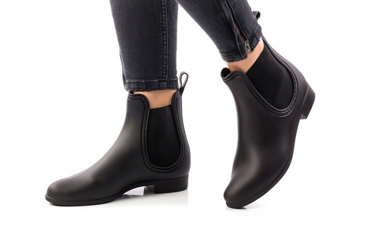 Kalosze damskie krótkie czarne matowe z gumką sztyblety meliski gumowce r38